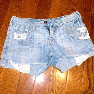 Cowgirl Tuff shorts